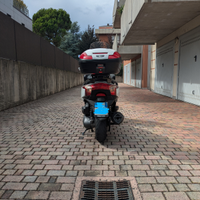 Kymco Downtown 300i ABS