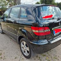 autovettura Mercedes