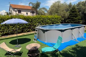 Villa 12 posti con piscina e giardino privati