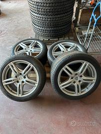 CERCHI USATI RAGGIO 20 POLLICI PORSCHE $MODELLO_AU