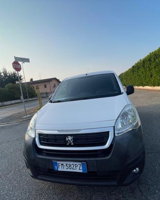 Peugeot Partner BlueHDi 75 L1 Furgone Pro
