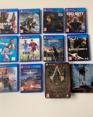 Lotto 12 Giochi PS4 + Steelbook