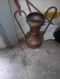  due porta ombrelli in rame antico