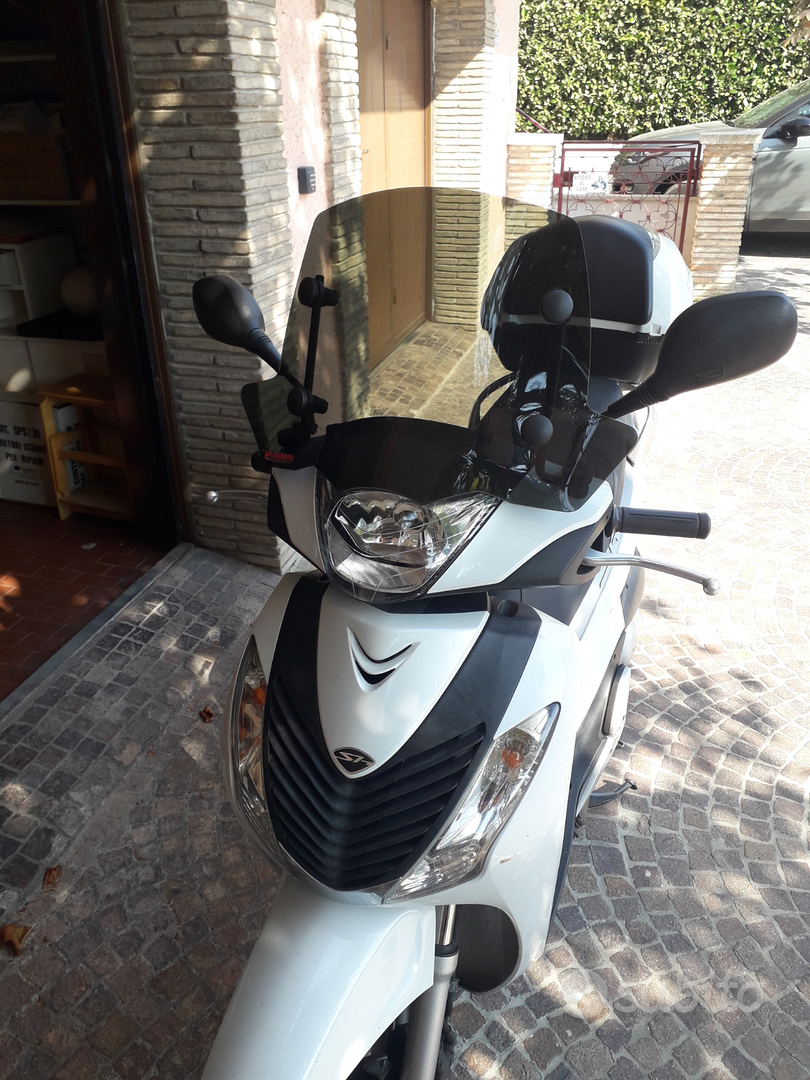 Parabrezza / cupolino honda sh 150 - Accessori Moto In vendita a Pesaro e  Urbino