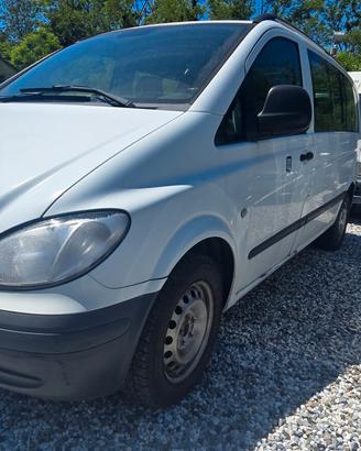 Mercedes-benz Vito 9 posti