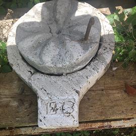 Mulino in pietra fiorato