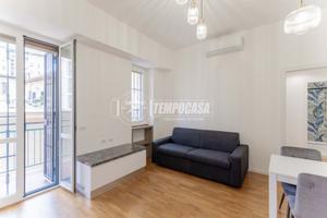 3 LOCALI COMPLETAMENTE RISTRUTTURATO e ARREDATO