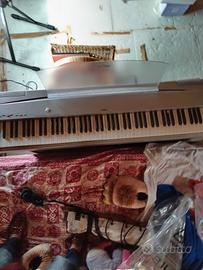 tastiera Yamaha P70 