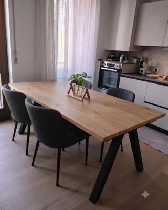 tavolo rovere legno con gambe nere 