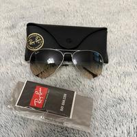 Occhiali da sole Ray-Ban Aviator argento