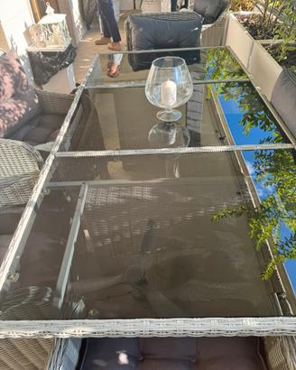 Tavolo da giardino/terrazzo in rattan e vetro