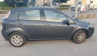 Punto 5p Lounge 1.3 MultiJet