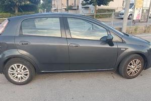 Punto 5p Lounge 1.3 MultiJet