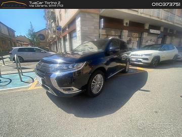 Mitsubishi Outlander 2.4 PHEV #50018