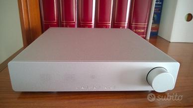 NuForce DDA-120 Amplificatore integrato