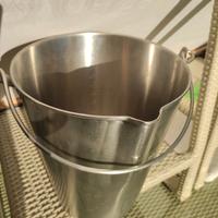 Secchio per alimenti