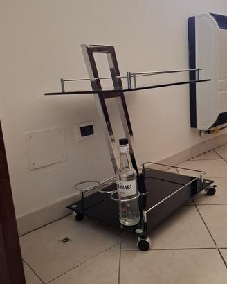 Carrello porta vivande e bottiglie
