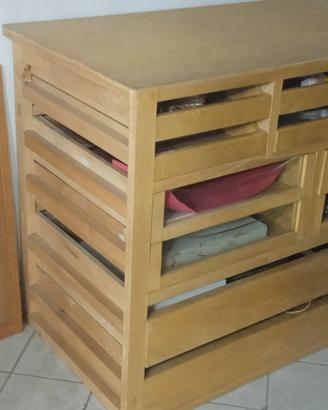 Cassettiere multi cassetti marrone chiaro