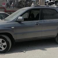 Ricambi Kia Sportage 2.0 D del 2007 motore D4EA