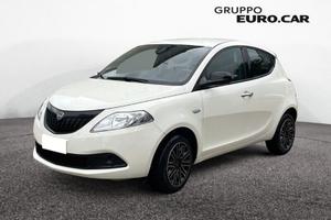 Lancia Ypsilon 1.0 FireFly 5 porte S&S Hybrid Oro