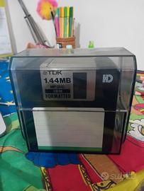 Lotto da 15 floppy disk nuovi