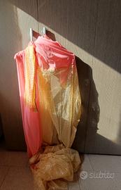 Sari indiano, abito, vestito tradizionale india