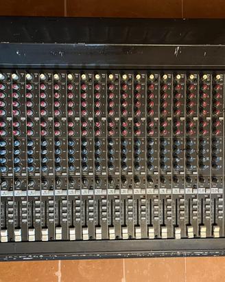 Mixer Mackie sr 24