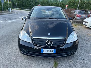 Mercedes-benz A 160 CDI BlueEFFICIENCY Executive