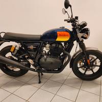 Royal Enfield Interceptor 650 Blackout 2023 IN PRO