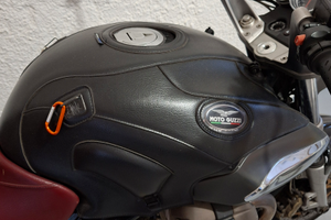 Moto Guzzi breva 1100