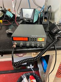 Ricetrasmettitore veicolare CBIntek Mobicom MB-40.