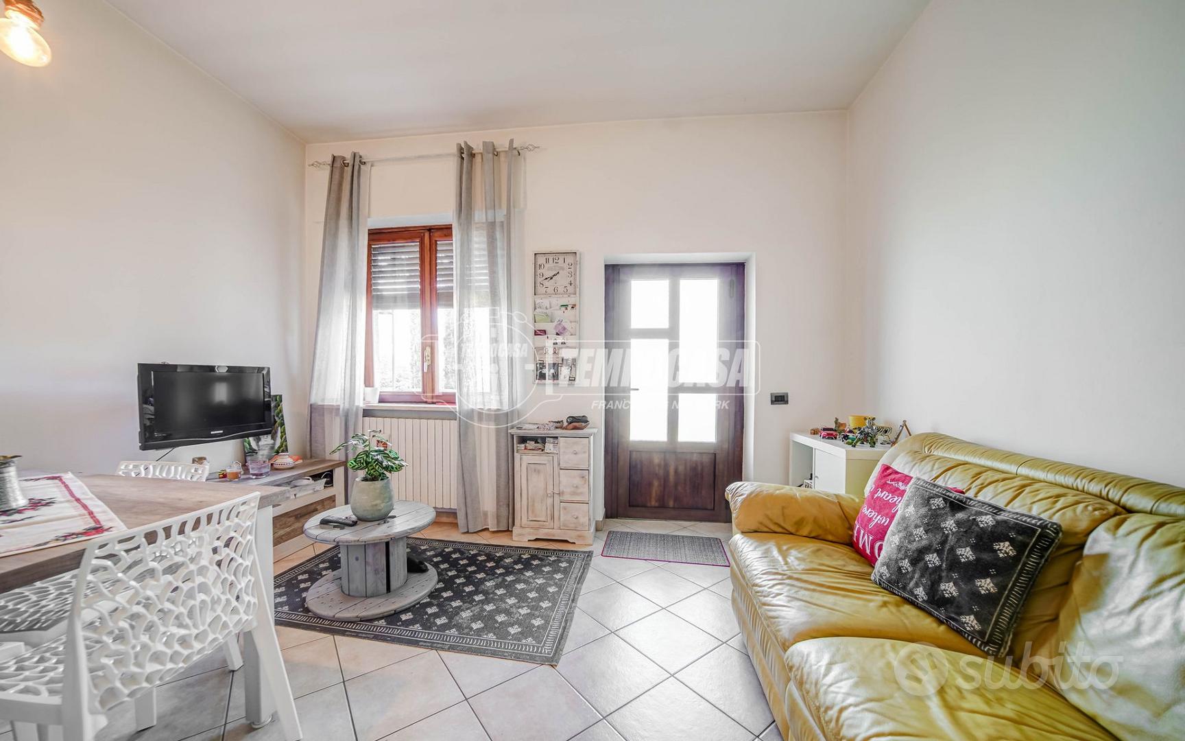 Appartamento quattro locali su due livelli - Vista 4