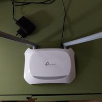 Router TP-LINK TL-WR840N