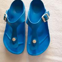 Infradito azzurro bimbo/a n. 34.