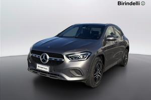 MERCEDES-BENZ GLA (H247) - GLA 180 d Auto