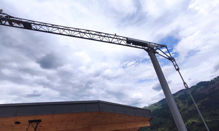 Usata revisionata gru cbr 23 metri