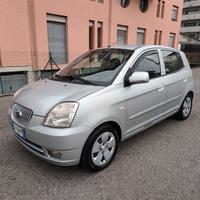 Kia Picanto 1.1 CRDI 5 porte neopatentati