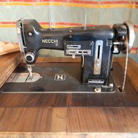 Macchina da cucire NECCHI
