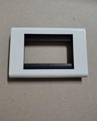 Placca Bticino 4713 Living Classic Bianca