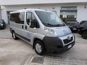 Peugeot Boxer 330 2.2 HDi/120CV PC-TN Combi Comfor