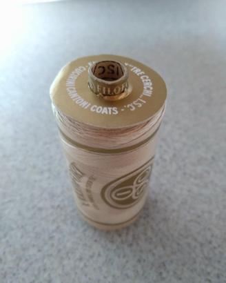 Filo Cucirini Cantoni Coats Tre cerchi oro