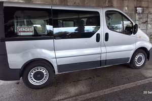 Opel Vivaro 2.0 9 posti