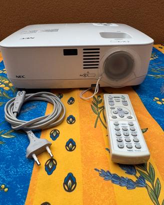 Videoproiettore NEC NP400G