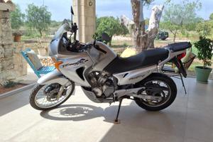 moto Honda TRANSALP