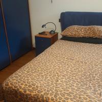 Camera laccata e ciliegio