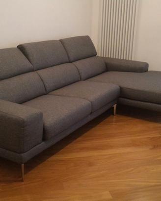 Divano 4 posti con chaise-longue