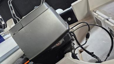 Motore fuoribordo Tohatsu 140 cv