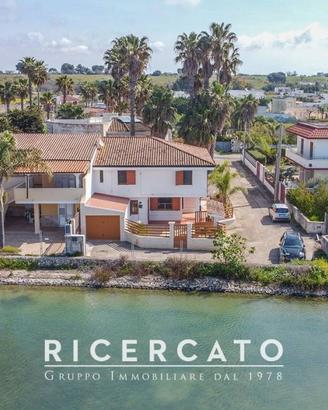 Villa fronte mare Porto Cesareo