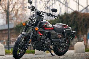 UM RENEGADE VEGAS 125