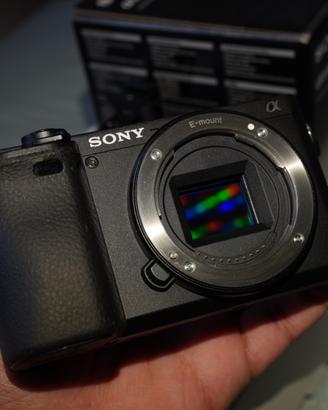 Fotocamera Sony A6400 + E PZ 16-50mm OSS II